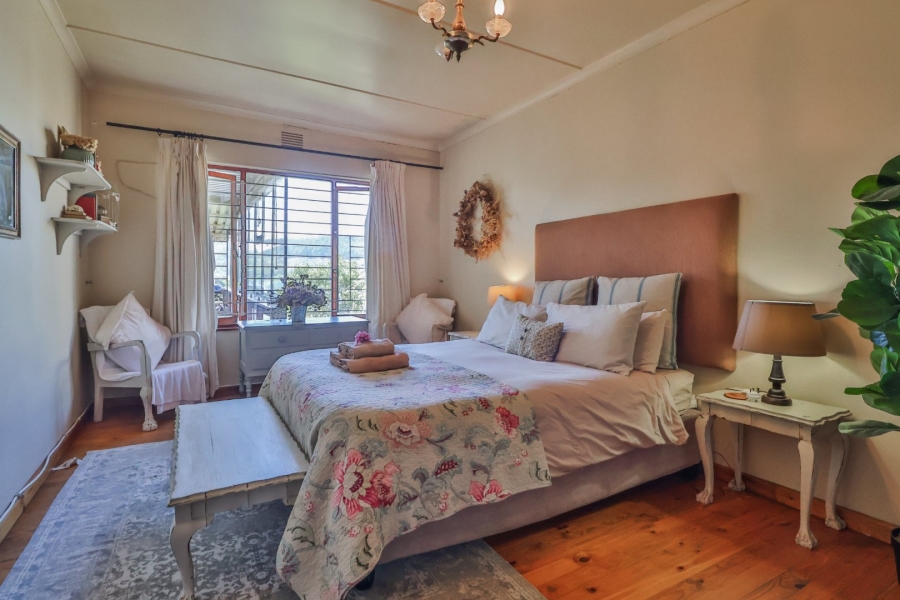 4 Bedroom Property for Sale in Kingfisher Creek Western Cape